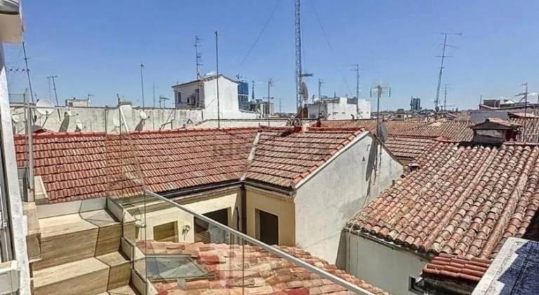 Apartment with patio | Close to Puerta del Sol — photo 5