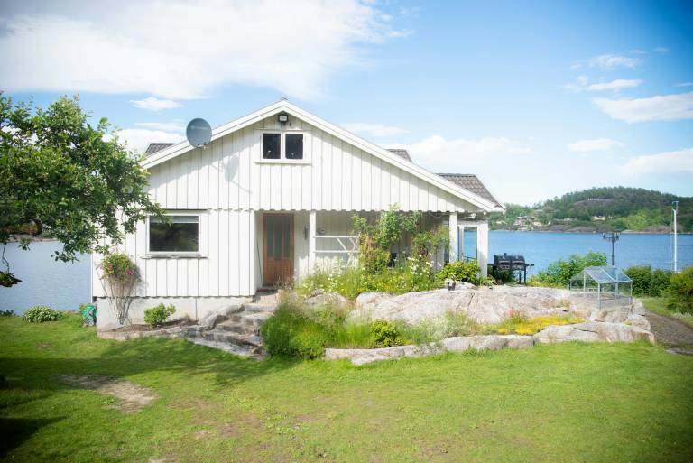 Family-oriented pleasant house with garden, barbeque & patio | Sea view | Pets allowed — photo 2
