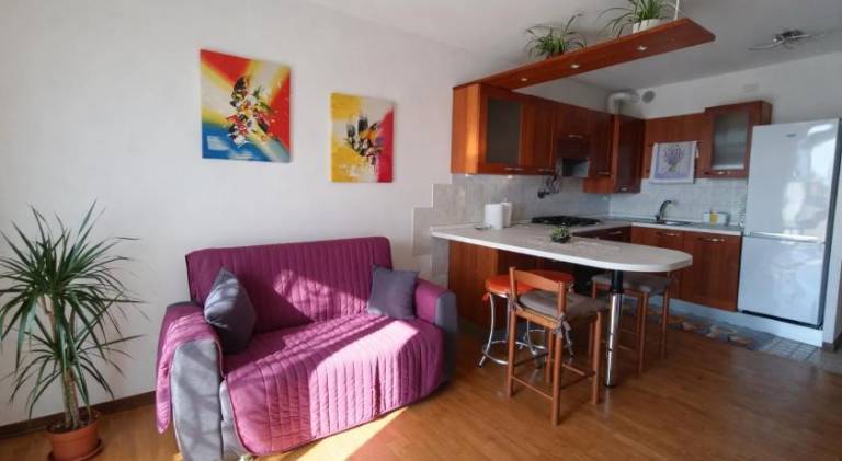 Rental apartment with terrace & garden — photo 4