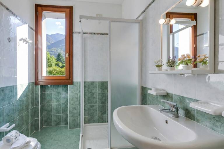 Wonderful holiday apartment with garden & patio | Mountain view | Next to the beach | Pets allowed — photo 4
