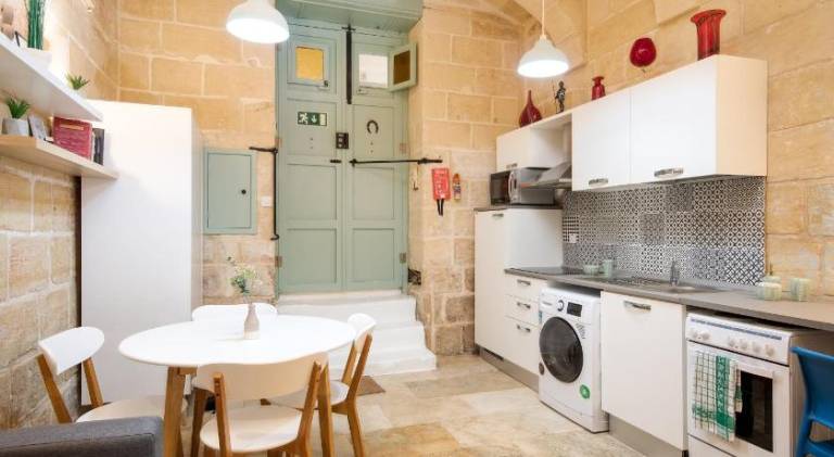 Vacation home | Next to Lower Barrakka Gardens | Suitable for remote work — photo 3