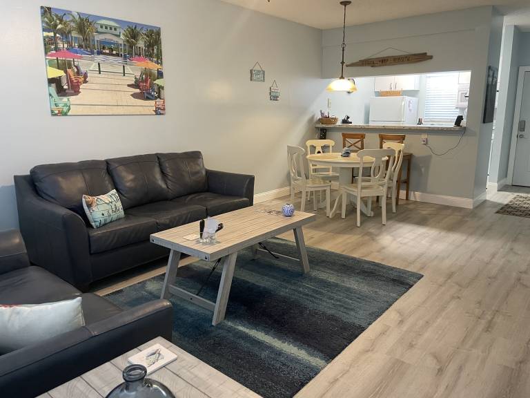 Condo Lauderdale-by-the-Sea