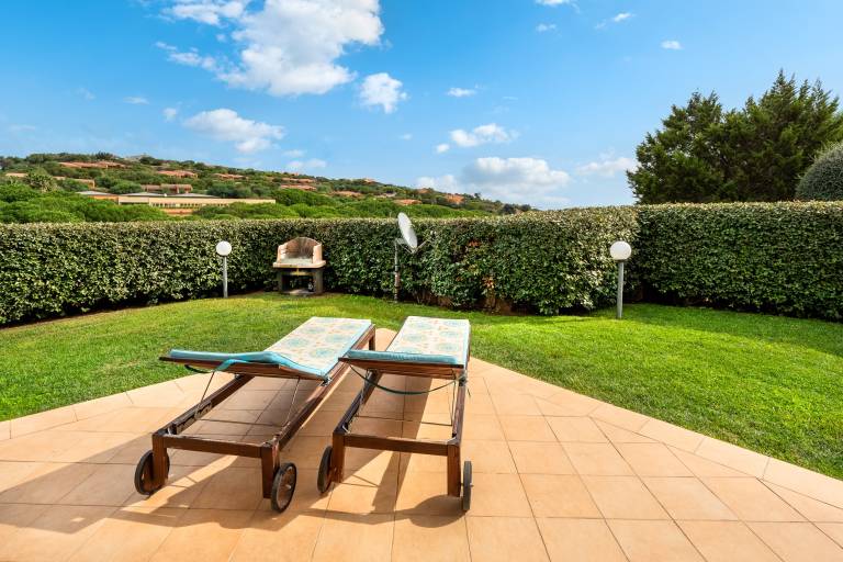 Vacation Home "Villa Piana" with Stunning Sea and Mountain Views, Terrace & Garden — photo 3