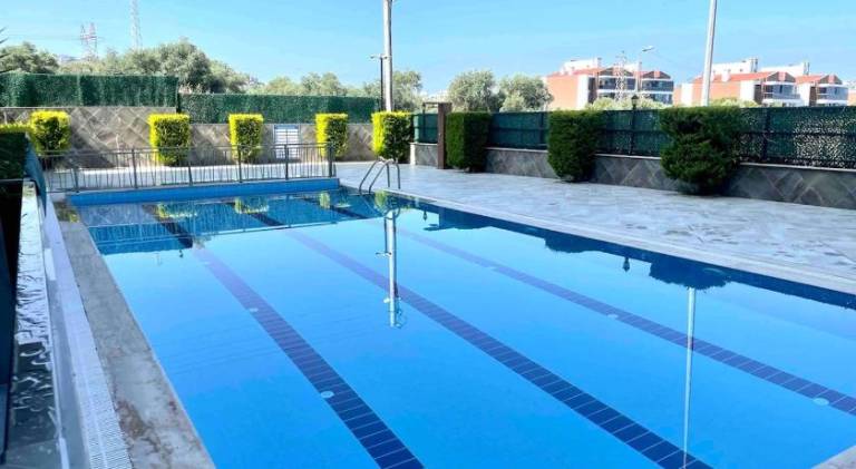 Holiday apartment with private pool, yard & terrace — photo 5