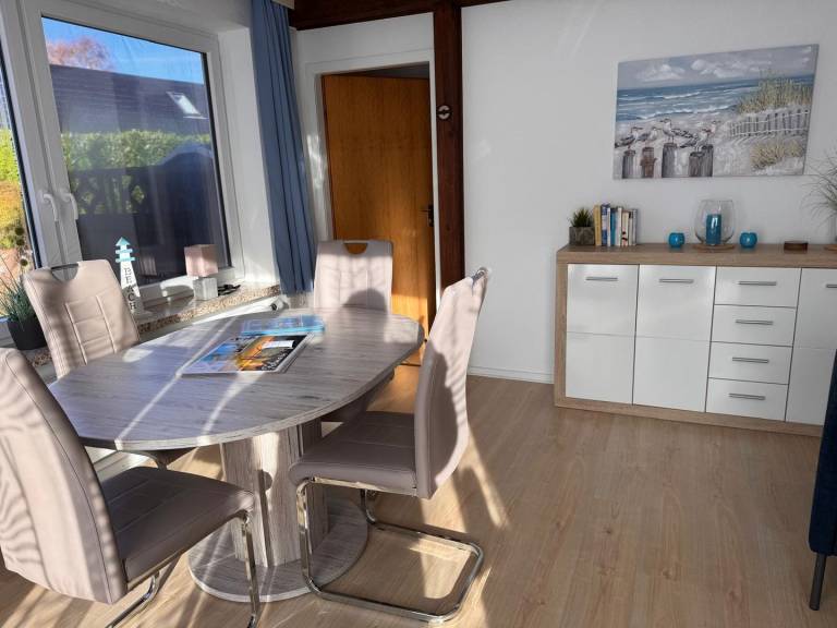 Gemütliche Ferienwohnung Inselzeit mit Terrasse und Garten — photo 5