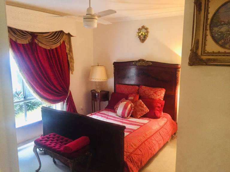 Private room  Deception Bay