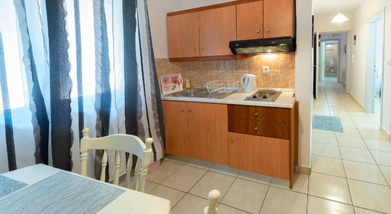 Apartment with patio, BBQ & garden | Next to the beach | Suitable for remote work | Pets allowed — photo 4