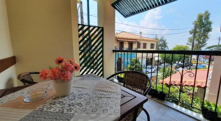 Nice serviced apartment with terrace & garden | Pets allowed — photo 4