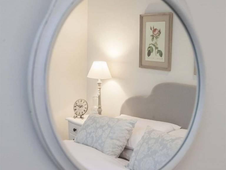 Apartment  Settle