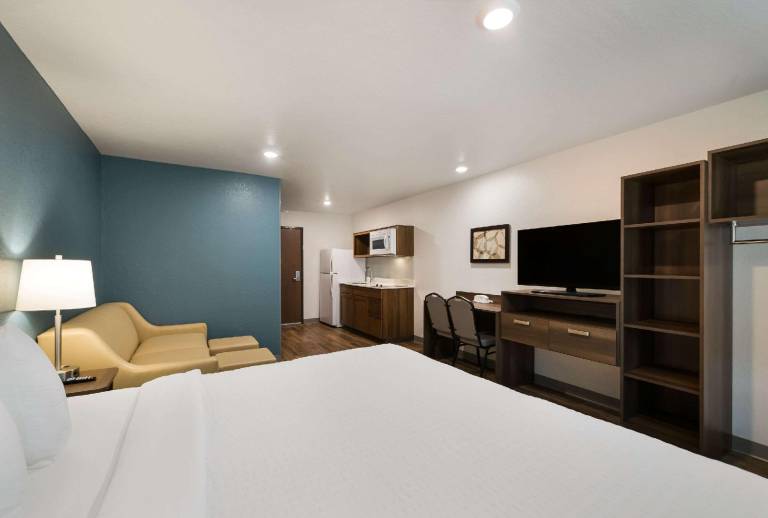 WoodSpring Suites Cocoa Beach - Rockledge — photo 2