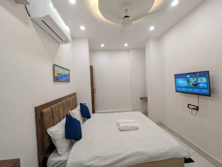 House with terrace in Varanasi