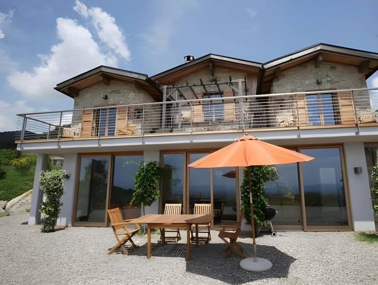 Nice farm with garden, terrace & pool | Pet-friendly in Roccastrada
