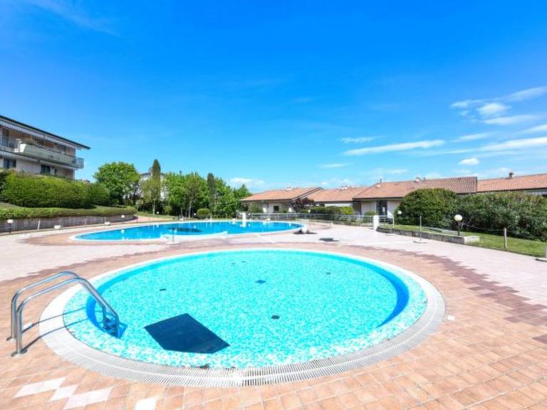 Holiday apartment with patio | Next to the beach | Pets allowed — photo 5