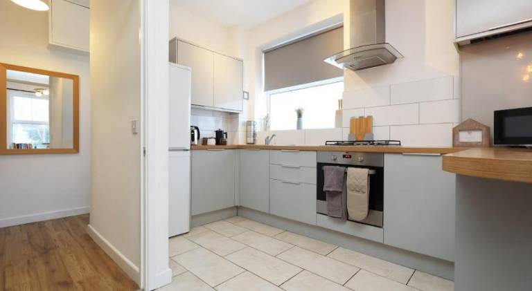 Apartment with 2 rooms for 6 persons — photo 4