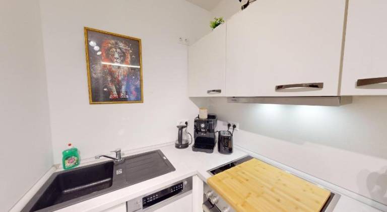 Rental apartment with patio — photo 5