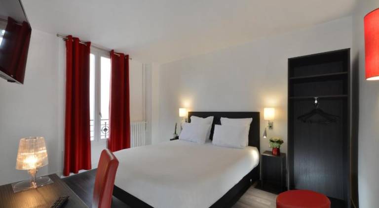 Hotel Douglas in Puteaux