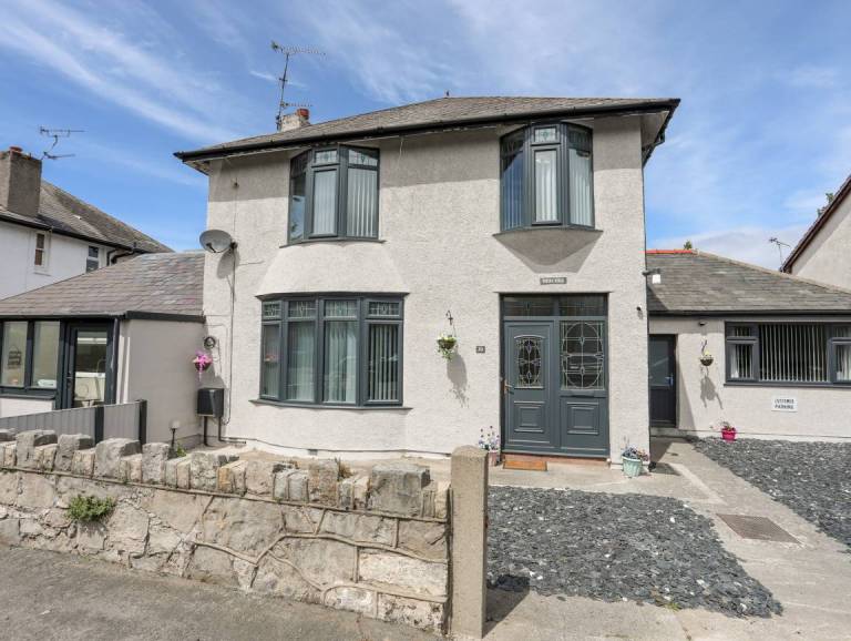 Cottage Rhyl