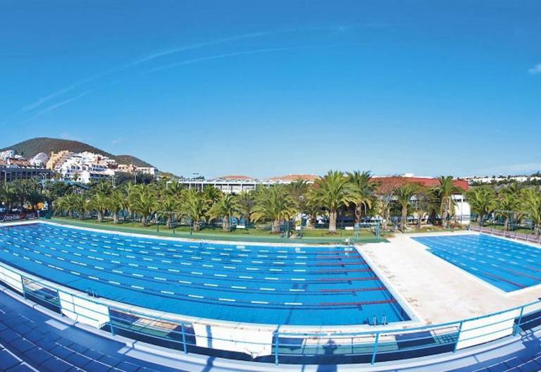 Holiday accommodation "New 1-bedroom beach apartment" in Santa Cruz de Tenerife