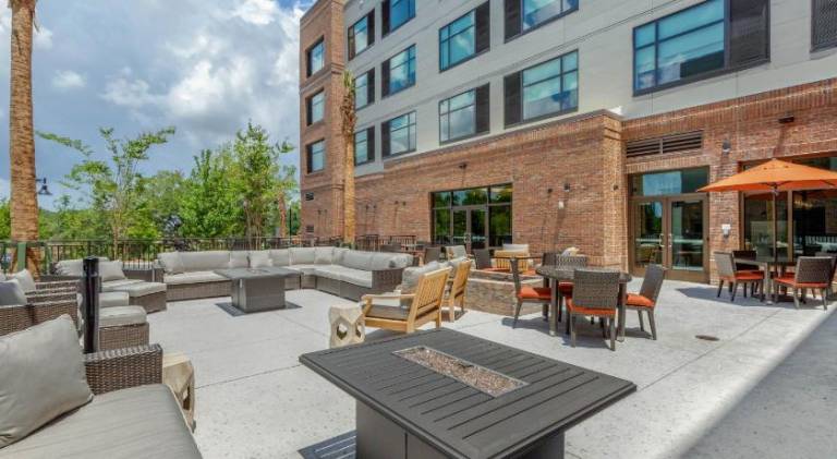 DoubleTree by Hilton Charleston Riverview — photo 4