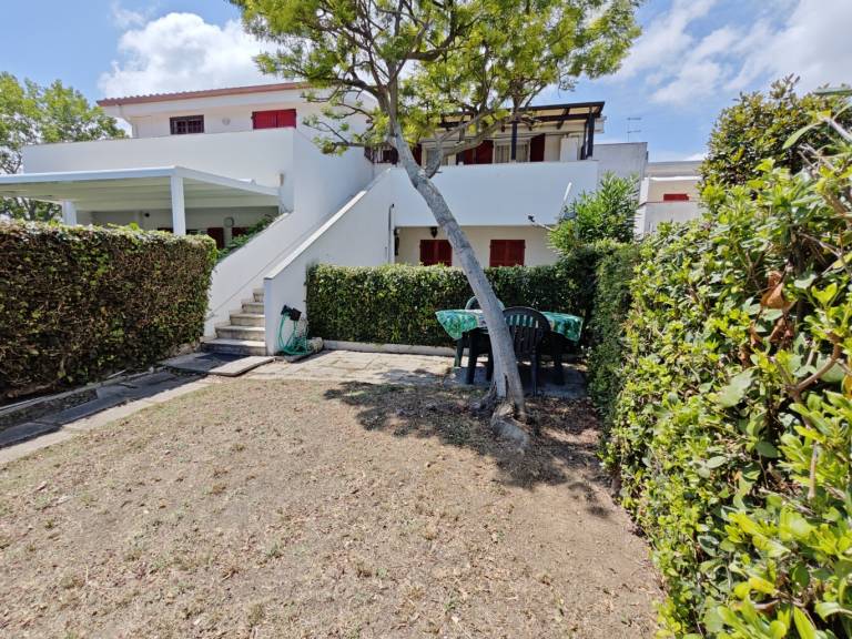Child-friendly wonderful rental apartment with terrace & yard | Garden view | Beach nearby | Pets allowed — photo 3