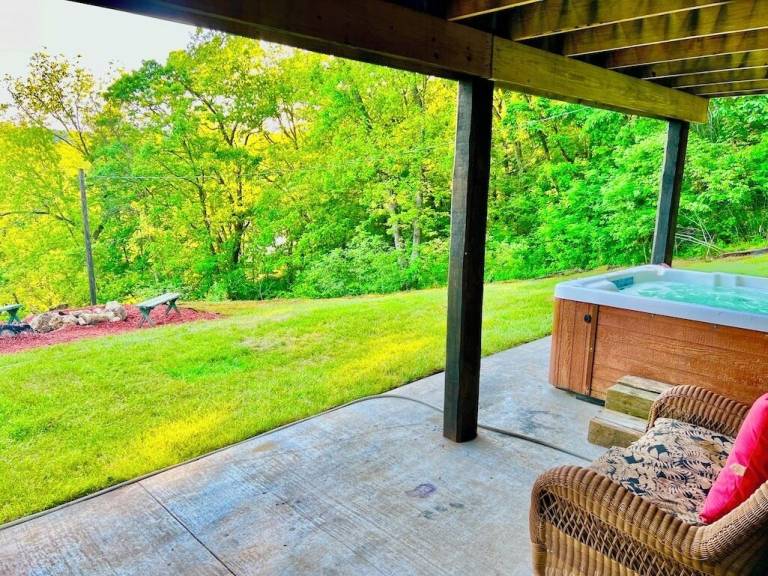 Cabin Harpers Ferry