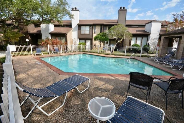 Apartment Braeswood Place