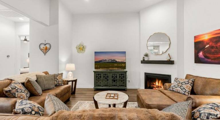 Vacation home with patio & garden | Dogs allowed in Flagstaff, AZ
