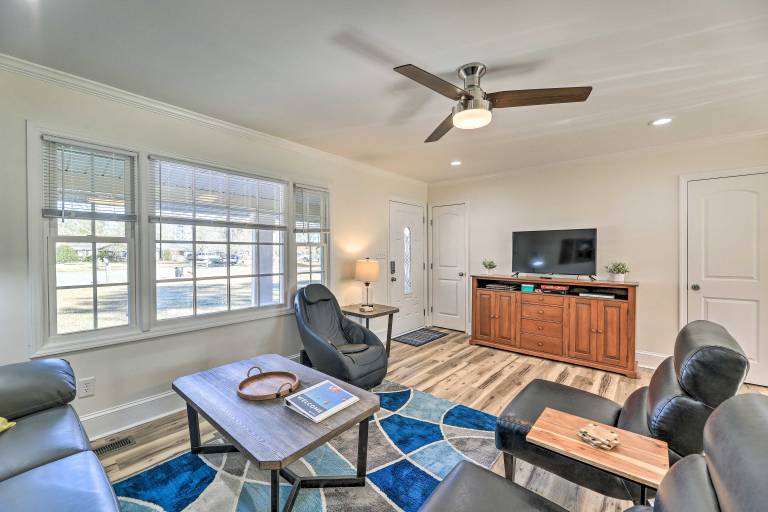 Family-Friendly New Bern Home w/ Backyard! — photo 4
