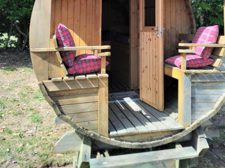 Unusual rental with heated pool — photo 5