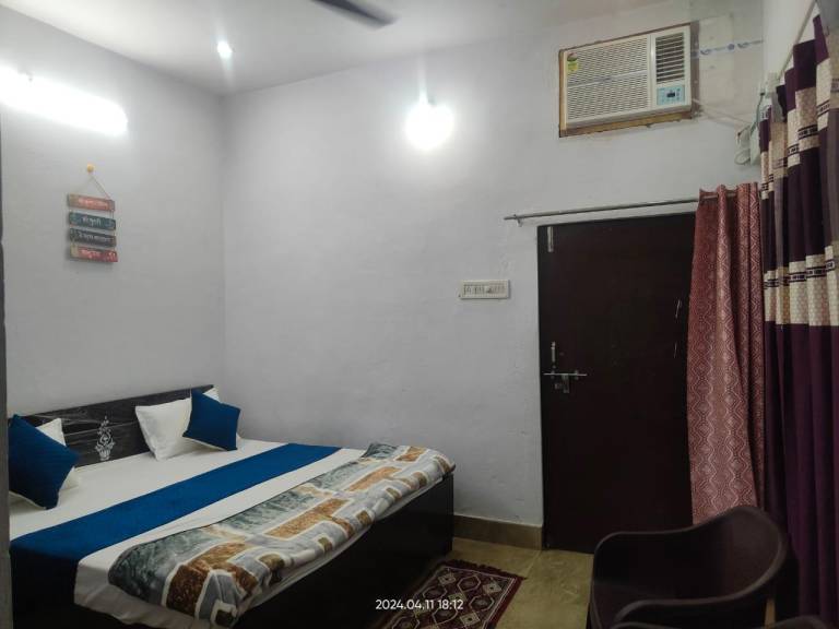 House Faizabad