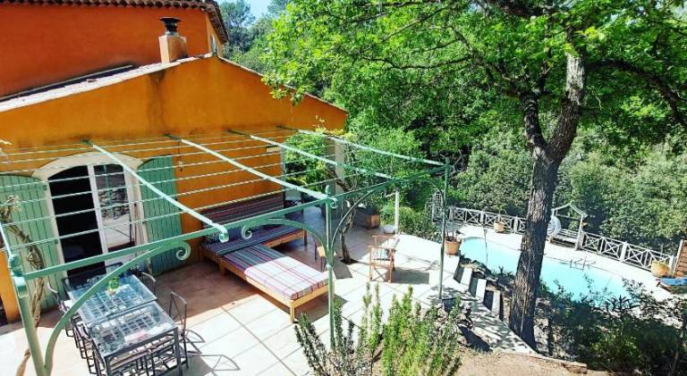 House with pool in Le Cannet