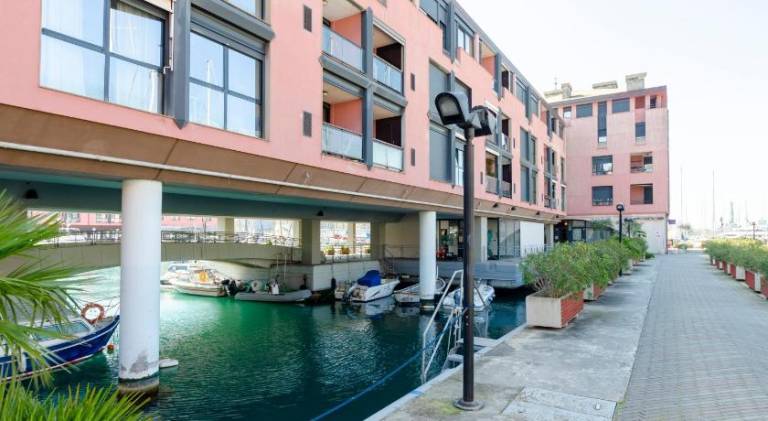 Rental apartment | Close to Piazza De Ferrari — photo 4