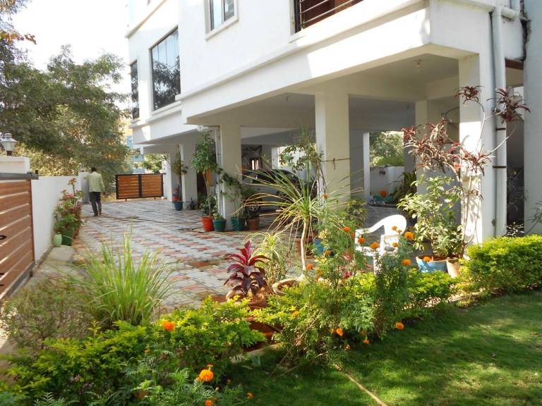 Private room  Gautami Enclave
