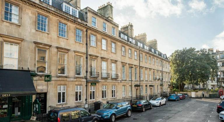 Vacation home | Near Roman Baths | Pets are welcome — photo 5