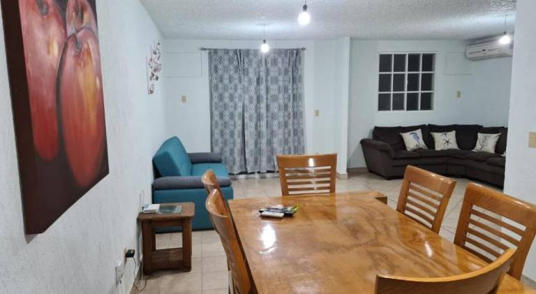 House with pool | Pet-friendly — photo 4