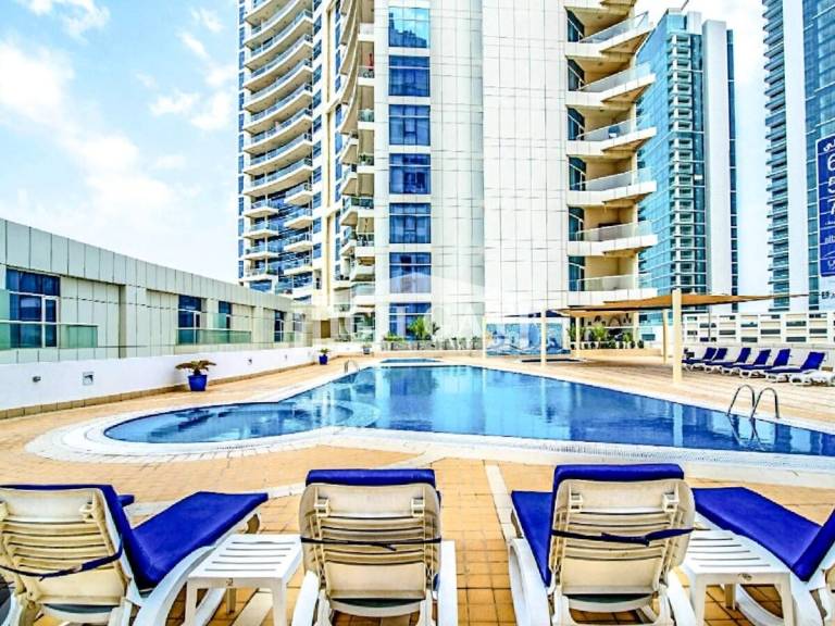 Fully equipped apartment with jacuzzi, pool & garden | Water view | Close to the beach | Suitable for remote work | Dogs allowed — photo 3