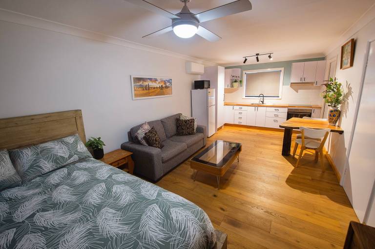 Studio flat Port Macquarie