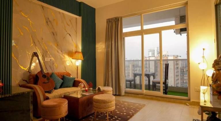 Spectrum Metro Mall - 1BHK Balcony Suite - Lacasa Studios — photo 2