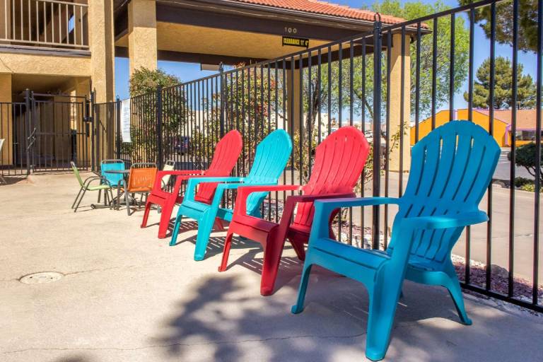 Rodeway Inn near Ft Huachuca — photo 5