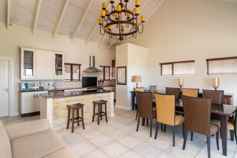 Fully equipped house with pool, garden & BBQ | Perfect for remote work | Pets are welcome — photo 5