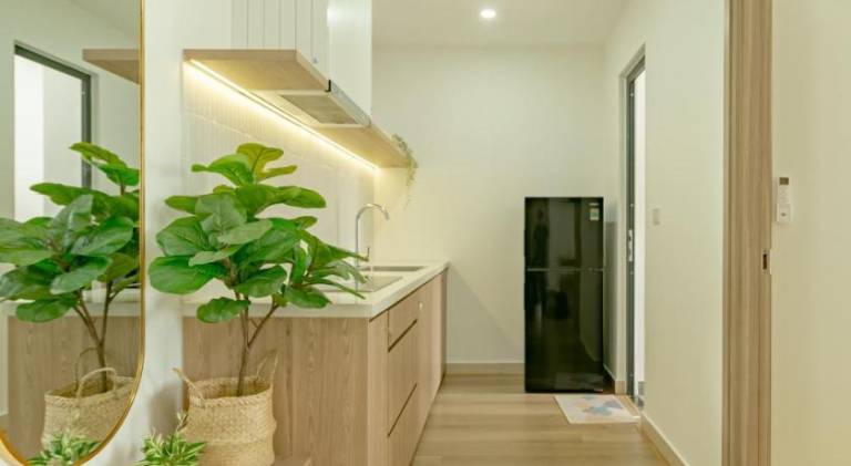 Apartment with pool, patio & yard | Perfect for remote work — photo 3
