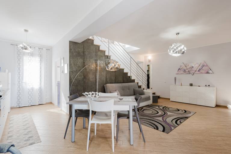 Villa 'Baronehome' with Mountain View, Private Garden and Air Conditioning — photo 5