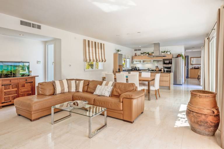Villa 'Mon Obert' with Sea View, Wi-Fi and Air Conditioning — photo 5