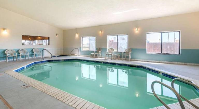 Comfort Inn Limon — photo 4