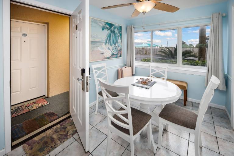 107A - 1BR/1 Bath at Seaspray Condos on Okaloosa Island, Fort Walton Beach, Fl — photo 4