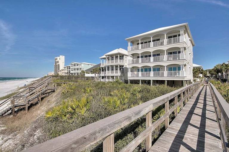 Condo Seaside