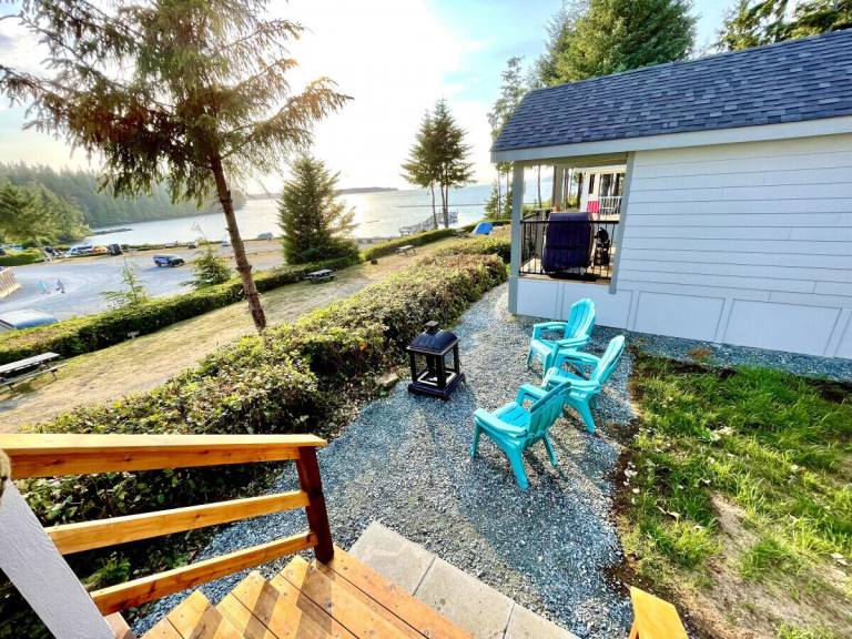 Cottage Alert Bay