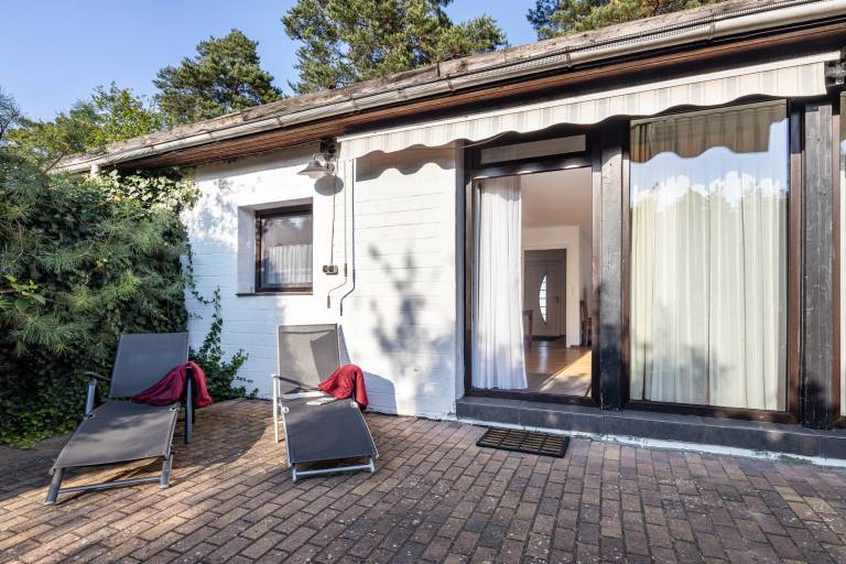 Holiday Apartment 5 with Private Terrace, Private Garden and Wi-Fi — photo 2