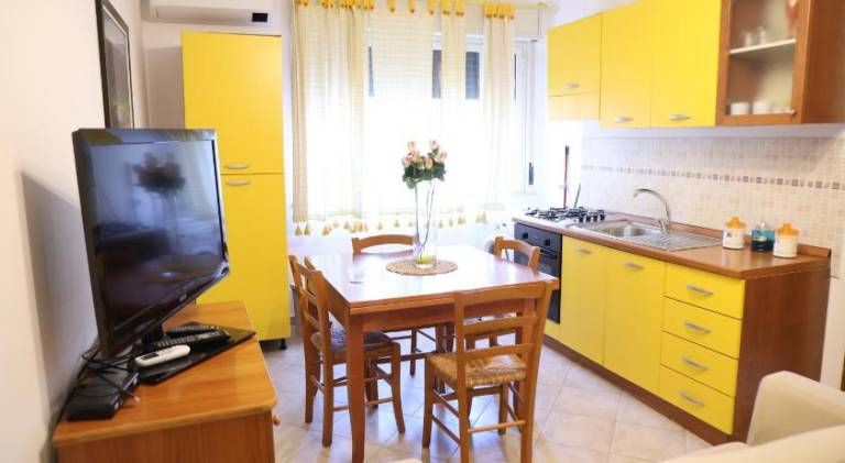 Charming holiday apartment | Close to Teatro Massimo | Dogs allowed — photo 4