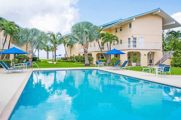 Apartment Seven Mile Beach